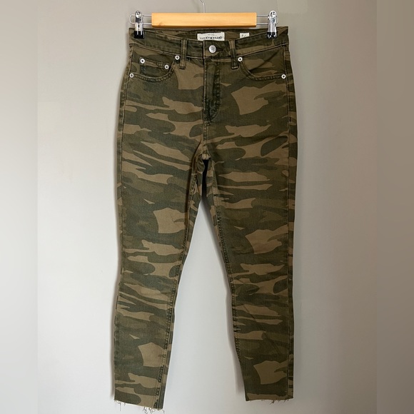 Lucky Brand Bridgette Crop Camo Print jeans - Picture 1 of 5
